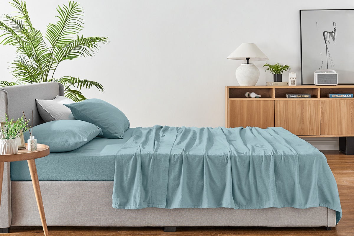 Ovela 150GSM Cotton Flannelette Bed Sheet Set (Arona Blue, Double)